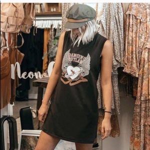 Dancin’ Outlaws T-shirt, Large